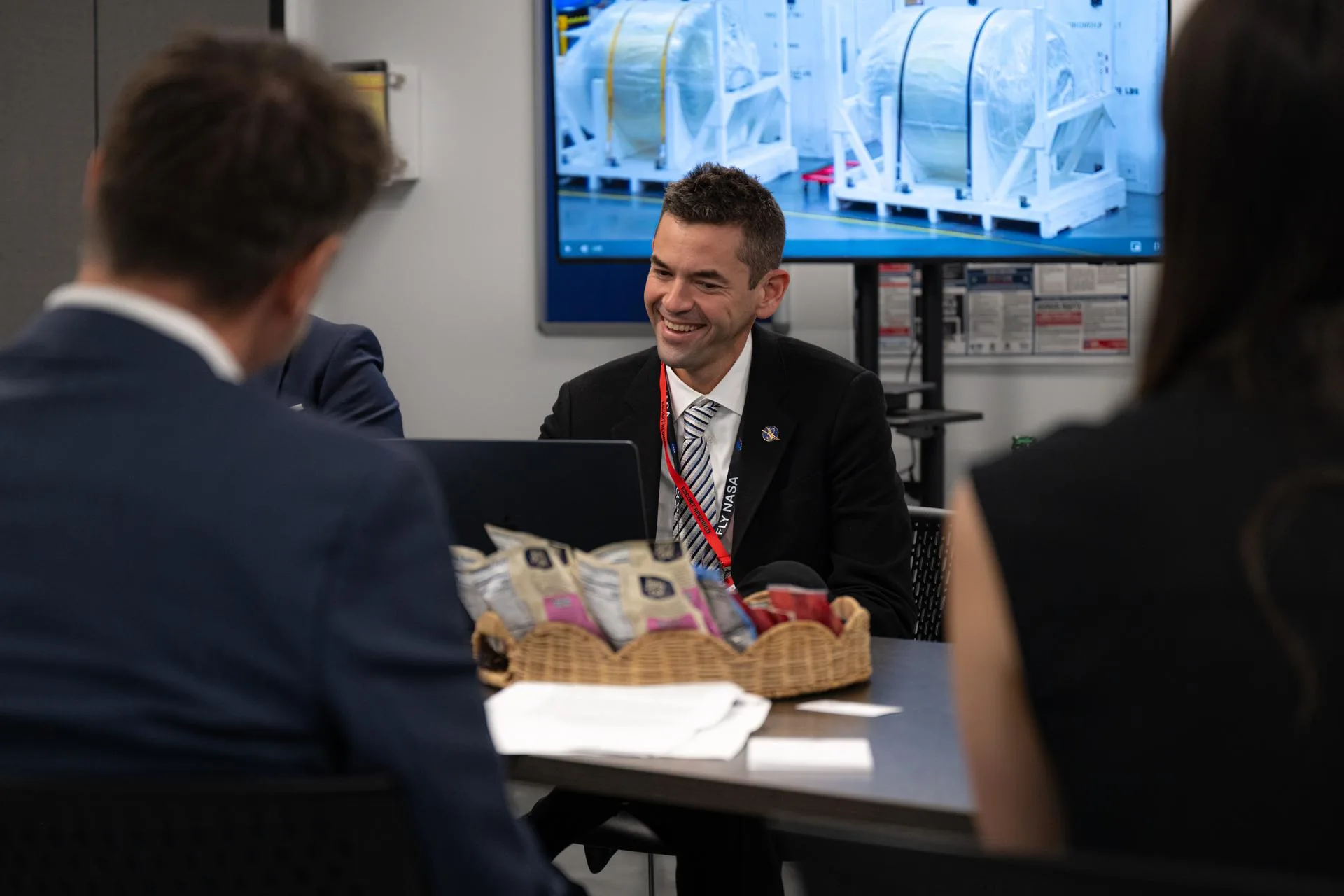 Blue Moon Lander Passes NASA's Brutal Space Simulation Test 3 Administrator Isaacman Meets with Blue Origin